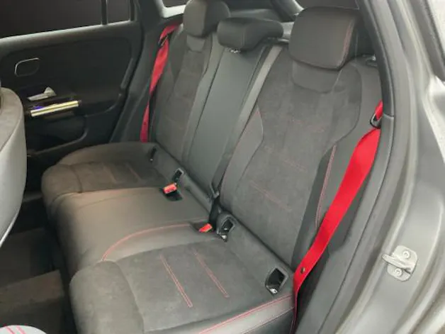 MERCEDES-BENZ GLA AMG 35 4Matic 8G-DCT
