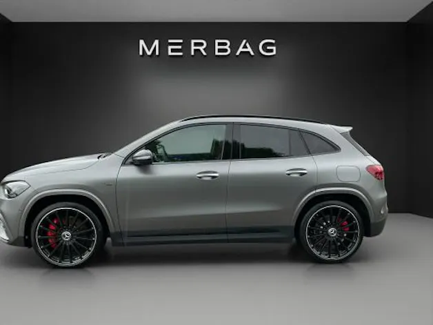 MERCEDES-BENZ GLA AMG 35 4Matic 8G-DCT