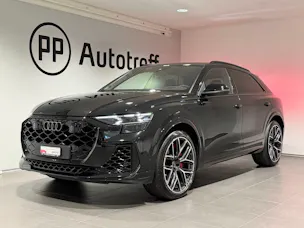 AUDI RSQ8 quattro