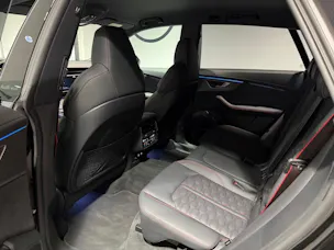 AUDI RSQ8 quattro