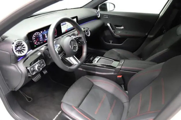 MERCEDES-BENZ A 220 d 8G-DCT
