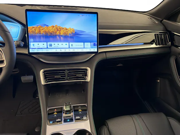 BYD Seal U DM-i Design AWD