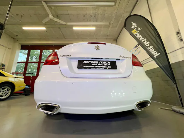 Suzuki Kizashi 2.4 GL Top Indigo 4WD CVT Sport ✅