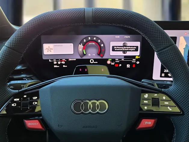 AUDI RS 5 Avant TFSI 470 kW Tiptronic quattro Mythosschwarz Metallic