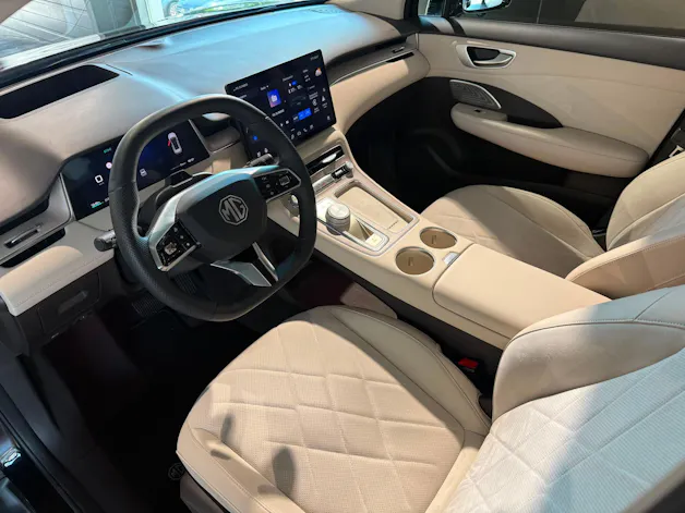 MG S6 EV 77kWh Luxury AWD