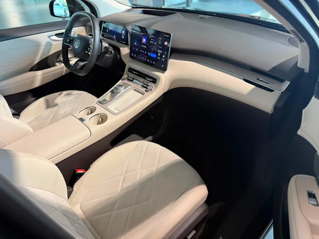 MG S6 EV 77kWh Luxury AWD