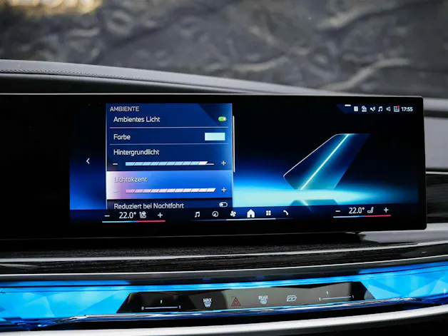 BMW 740d xDrive M Sport Steptronic *Werksgarantie*Standheizung*Panorama*Theater Screen*
