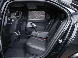 BMW 740d xDrive M Sport Steptronic *Werksgarantie*Standheizung*Panorama*Theater Screen*