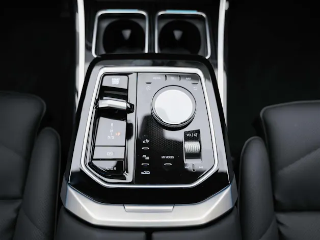 BMW 740d xDrive M Sport Steptronic *Werksgarantie*Standheizung*Panorama*Theater Screen*
