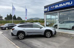 Subaru Outback 2.5i Luxury AWD Lineartronic