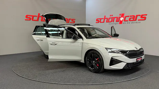 SKODA Octavia Combi 2.0 TSI DSG RS