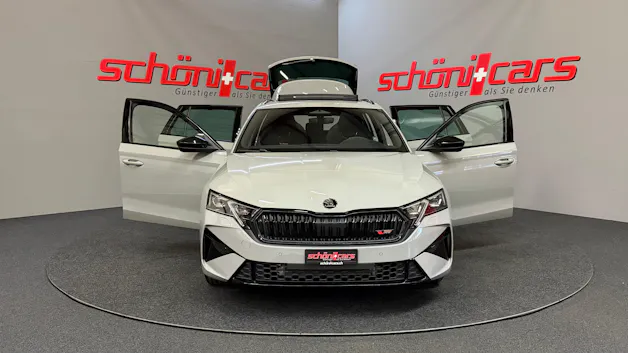SKODA Octavia Combi 2.0 TSI DSG RS