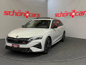 SKODA Octavia Combi 2.0 TSI DSG RS
