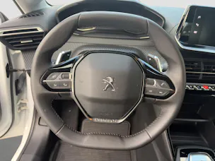 PEUGEOT 208 1.2 PureTech 100 PS Active Pack