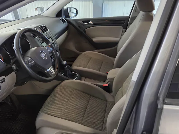 VW Golf VI 2.0 TDI 140 CR Comfl. 4motion