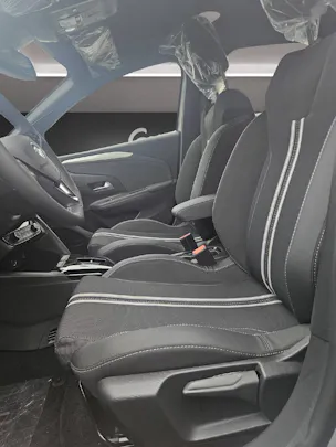 OPEL Corsa 1.2 T Hybrid Viva