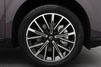 https://vehicle.imgix.net/4482450/dbc3fb04-aabd-4a40-98a4-3efdcefc0eda.JPG