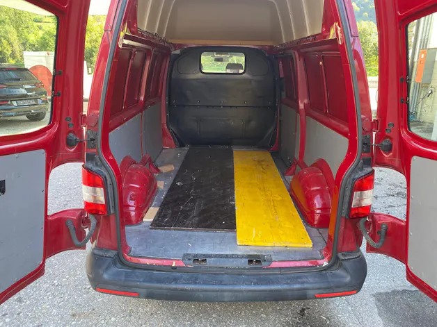VW T5 Kaw. 3000 2.0 TDI 140 4m
