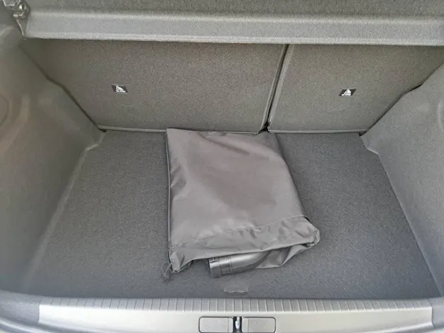 PEUGEOT 208 e-Allure 136cv