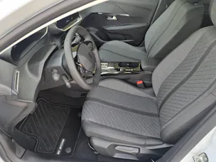 PEUGEOT 208 e-Allure 136cv