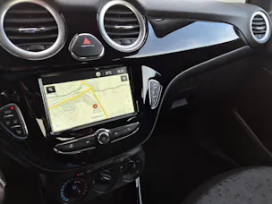 OPEL Adam 1.0i turbo Black Jack 115cv