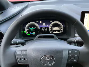 Toyota C-HR 2.0 PHEV Swiss Edition