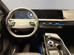 https://vehicle.imgix.net/4482644/438aa0da-ae5b-474b-823e-5622accaf4f7.jpg