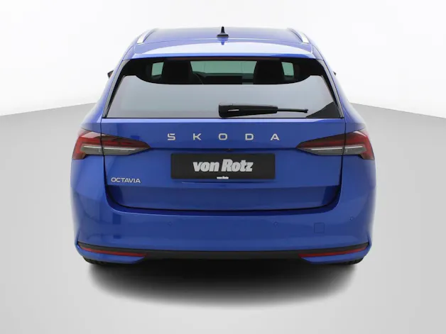 SKODA Octavia 1.5 TSI DSG mHEV Selection Lodge