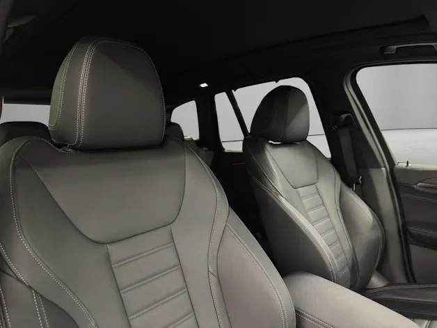 BMW X3 M40i
