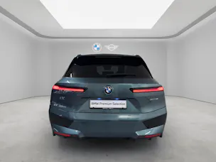 BMW iX xDrive40