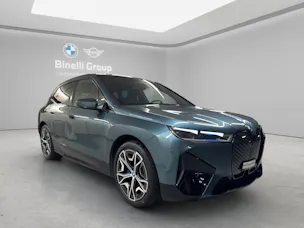 BMW iX xDrive40