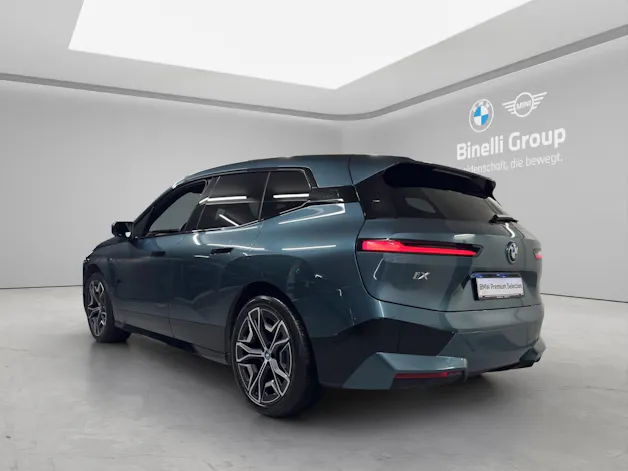 BMW iX xDrive40