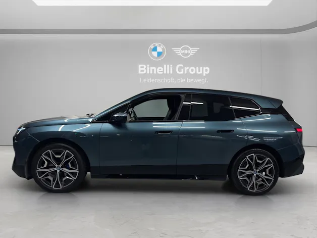 BMW iX xDrive40