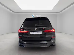 BMW X7 M50i