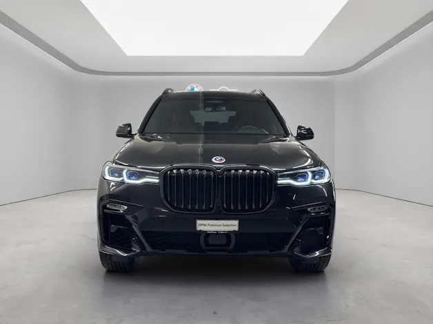 BMW X7 M50i