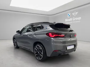 BMW M35i