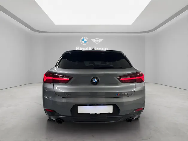 BMW M35i