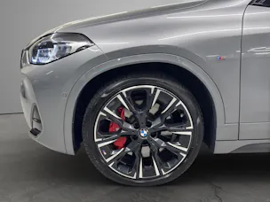 BMW M35i
