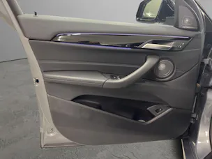 BMW M35i
