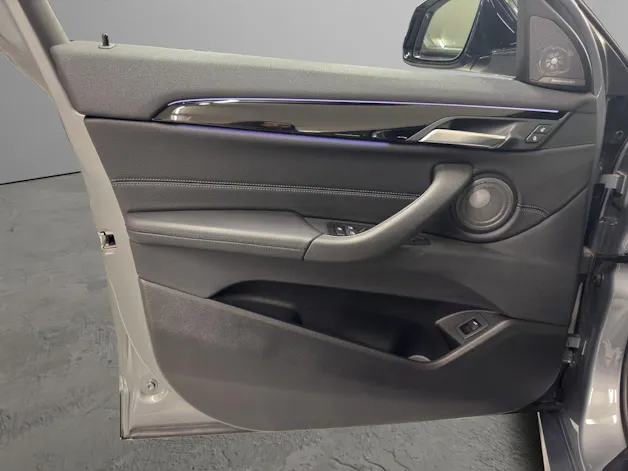 BMW M35i