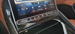 MERCEDES-BENZ AMG SL 63 4matic+