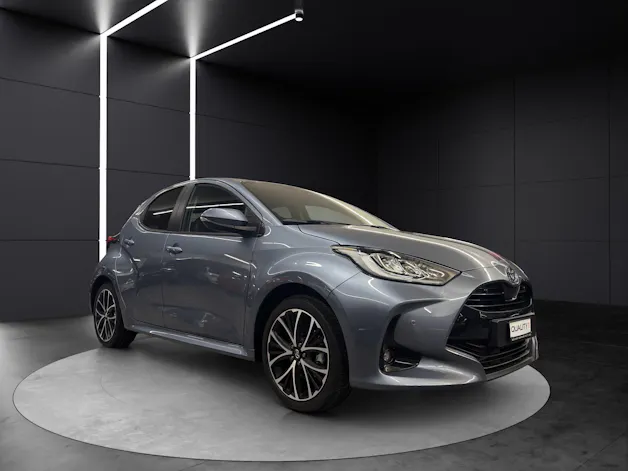 Toyota Yaris 1.5 VVT-i HSD Trend
