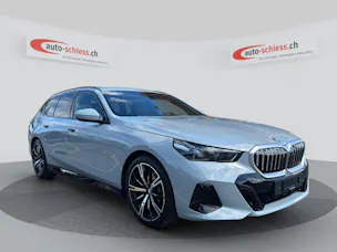 BMW 520i sDrive 48V Touring M Sport Steptronic Shadow Line