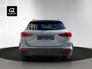 MERCEDES-BENZ GLA 200 Night Star 7G-DCT