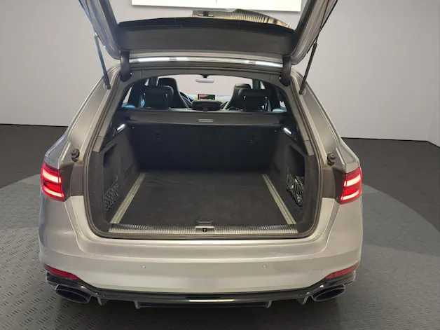 AUDI RS4 Avant 2.9 TFSI quattro tiptronic
