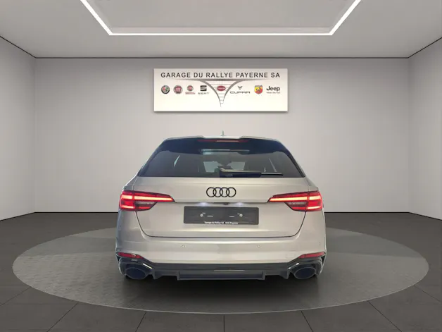 AUDI RS4 Avant 2.9 TFSI quattro tiptronic