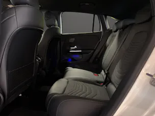 MERCEDES-BENZ GLA 200 Night Star