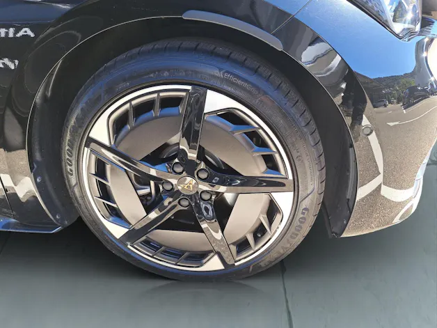 CUPRA Born Edge