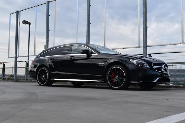 MERCEDES-BENZ CLS SHOOTING BRAKE 63 AMG S 4MATIC SPEEDSHIFT MCT l 585 PS