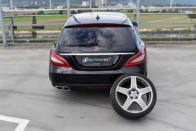 MERCEDES-BENZ CLS SHOOTING BRAKE 63 AMG S 4MATIC SPEEDSHIFT MCT l 585 PS